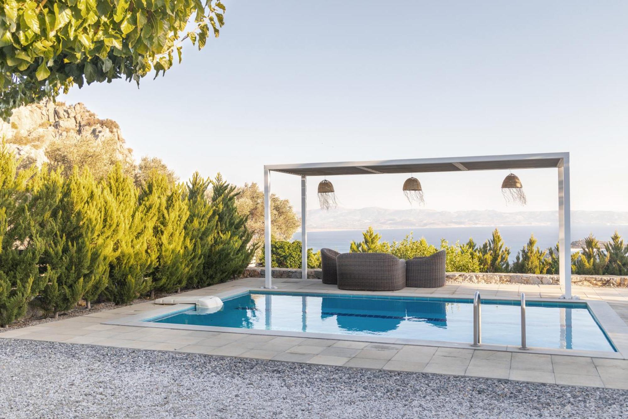 Evgoro Luxury Suites Agia Galini  Exterior photo